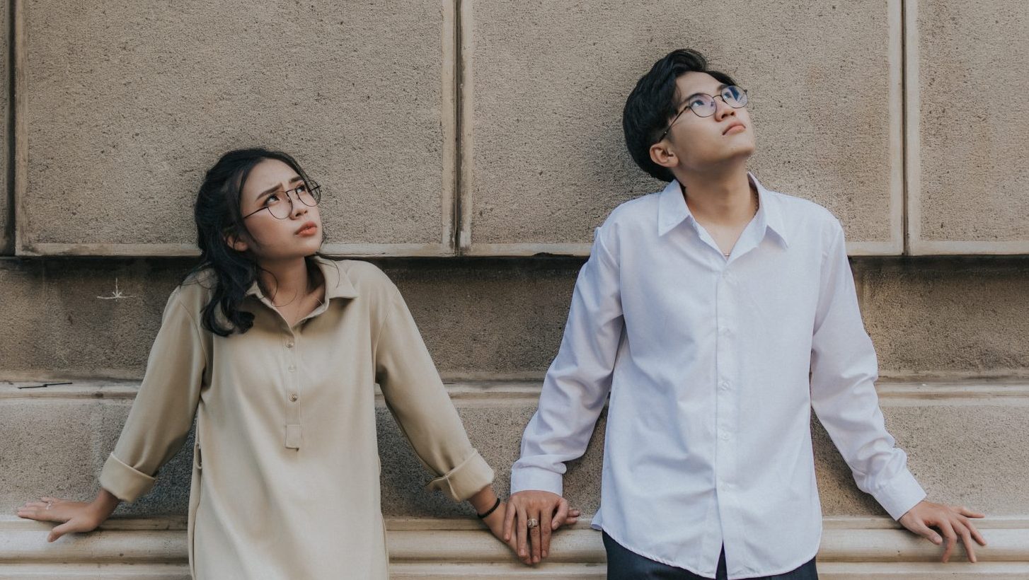 Couple nên làm gì khi hết chủ đề nói chuyện?